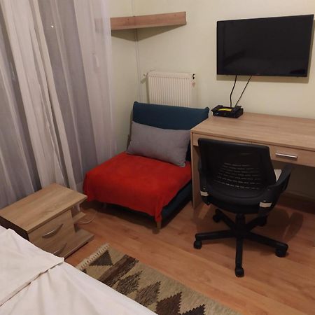 Hetedik Apartman Pécs Exteriör bild