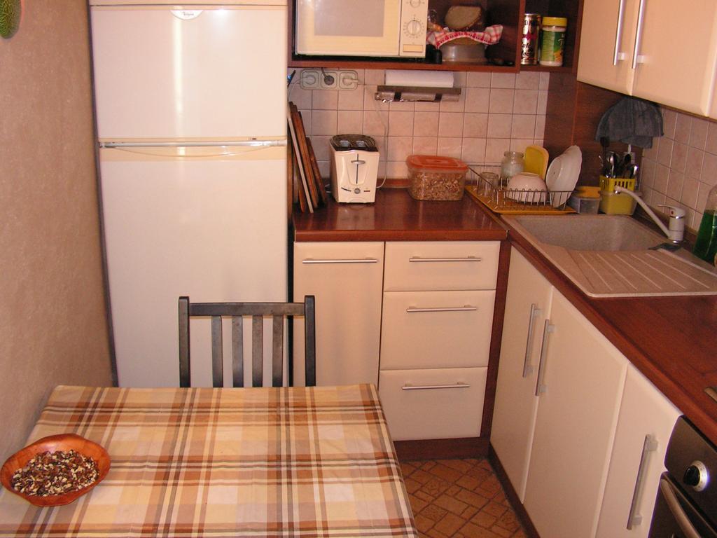 Hetedik Apartman Pécs Exteriör bild